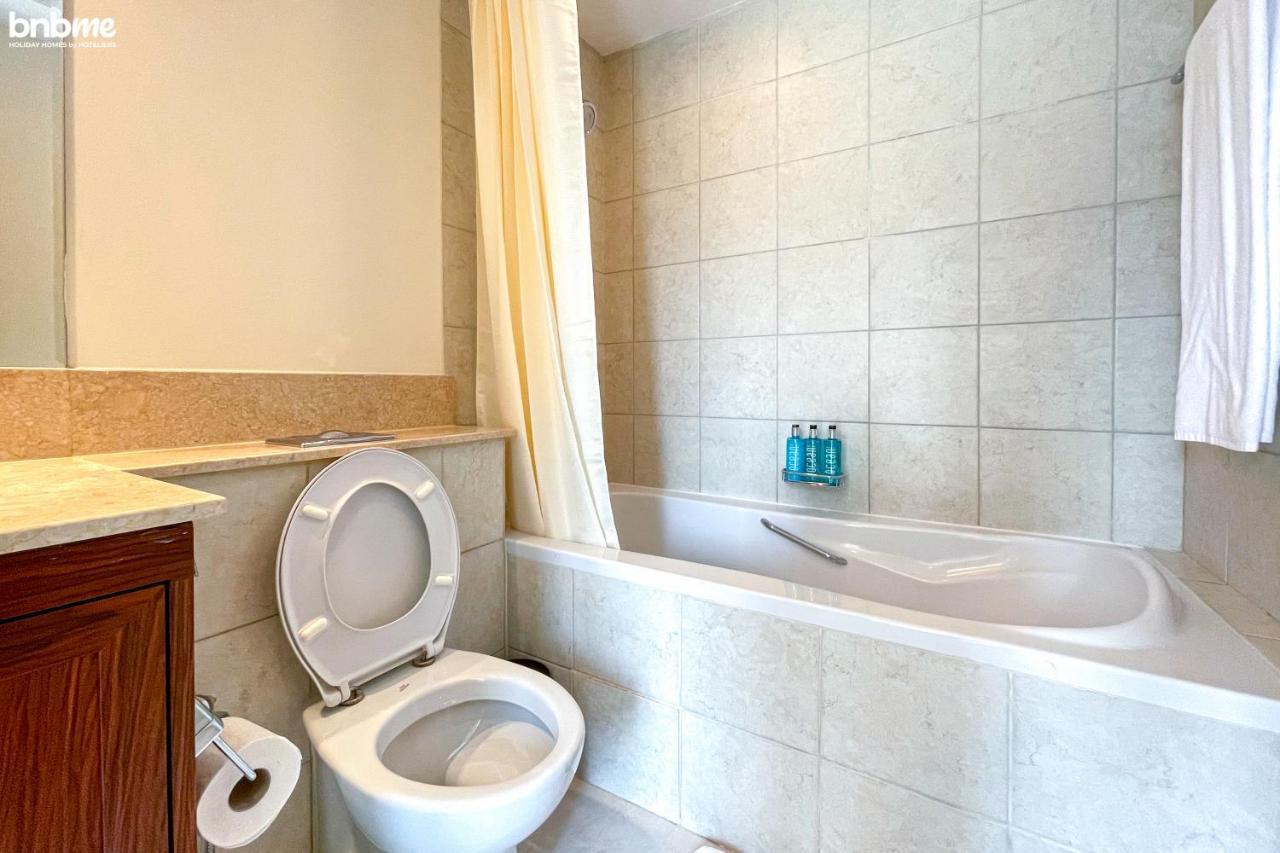 Bnbmehomes - The Residences Apartment *